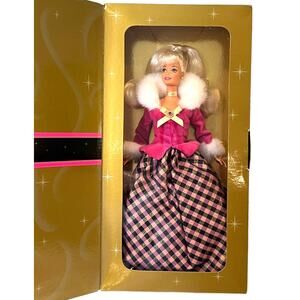 1996 WINTER RHAPSODY BARBIE DOLL Avon Exclusive 2nd In Series Blonde Gold BOX